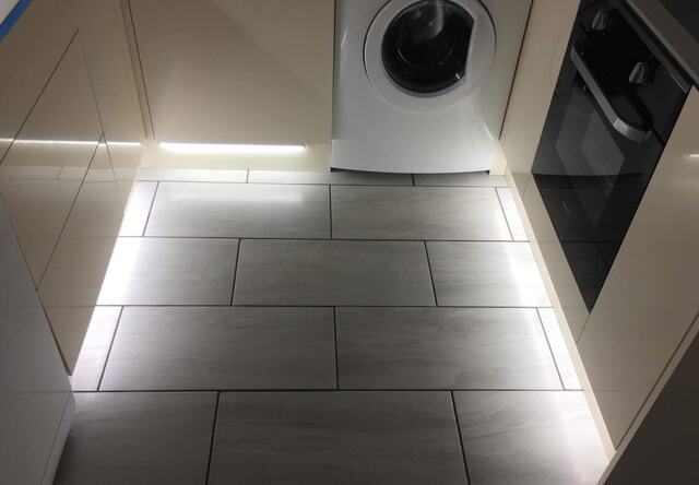 Kitchen task lighting
